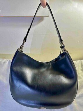 Vintage COACH 1941 Nomad Glovetanned Black Leather Hobo Saddle Luxe Slouchy Bag